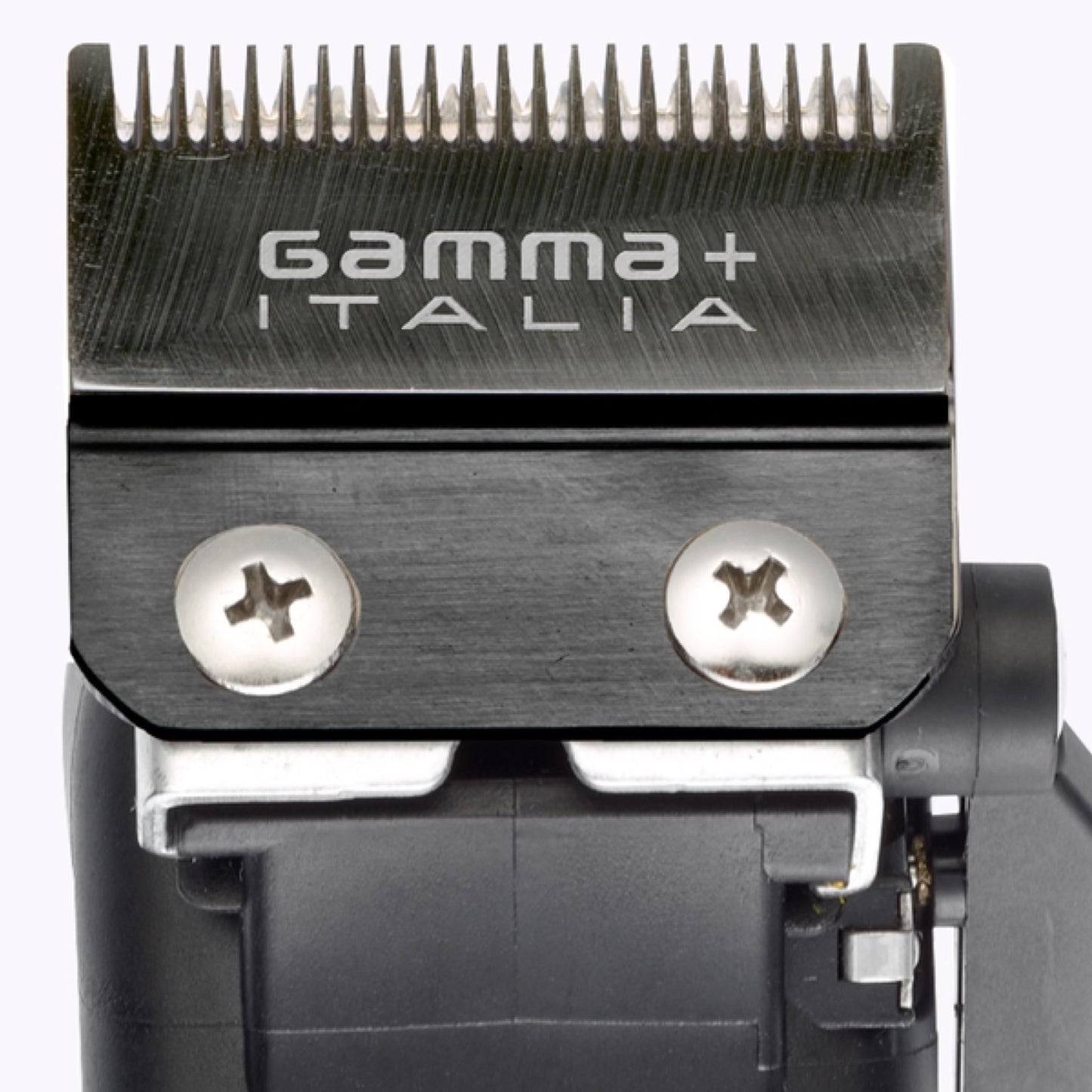 Gamma Boosted Clipper Blade